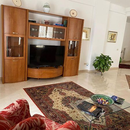 Interno13Bari Villa Luaran gambar