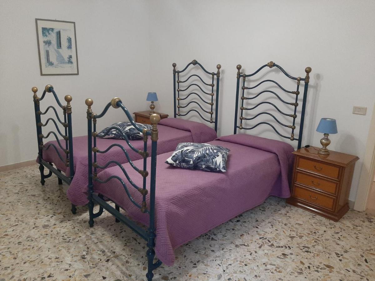 Interno13Bari Villa Luaran gambar